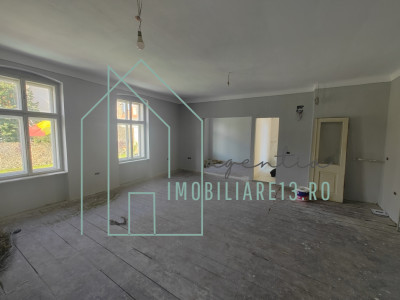 Spatiu comercial situat in centrul Municipiului Sebes, 70mp