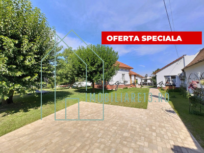 Casa semicentrala, perfecta pentru 2 familii cu teren generos 1500 mp