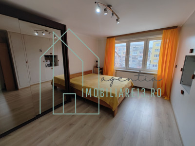 De vanzare garsoniera spatioasa, etaj 2 – Cartier M. Kogalniceanu, Sebes